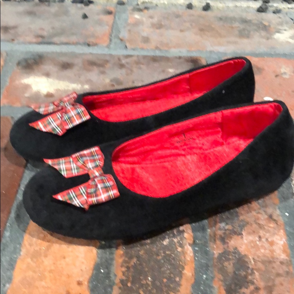 Hartstrings Black velvet ballet flats size 1